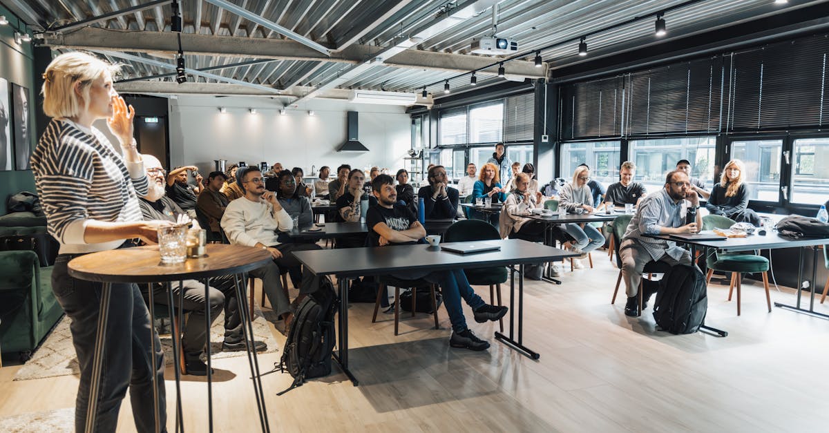 VX账号买卖：流量卡的破解与越狱