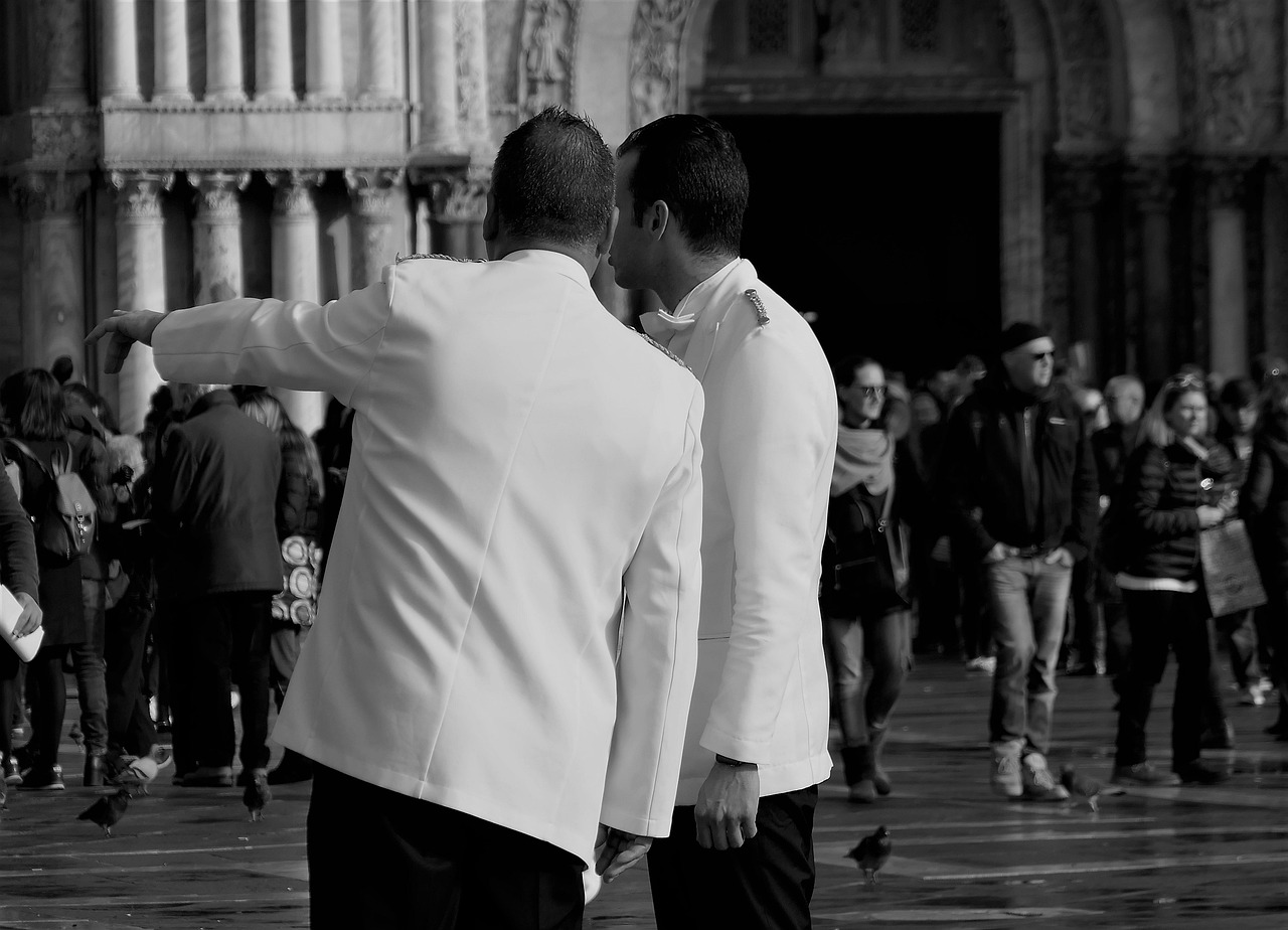 微信出售：实名认证、保护隐私，打造安全互联