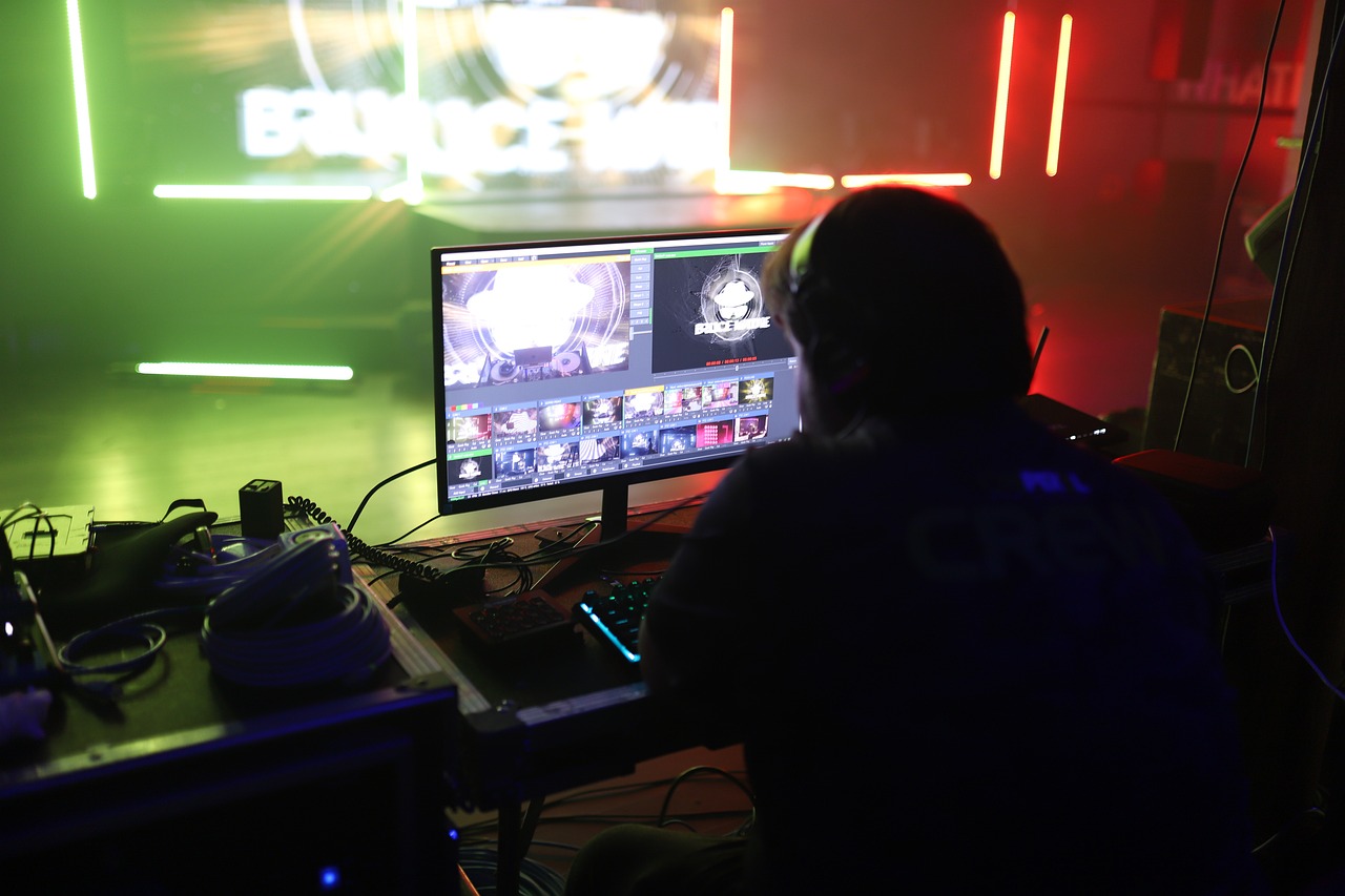 龙之国物语：小说第三方代理平台有哪些